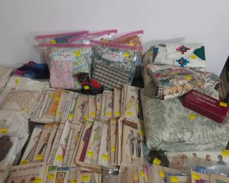 Bagged lots of craft fabric, Vint. Clothing patterns