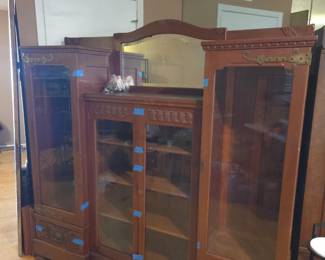 Antique Victorian R.J. Horner style triple breakfront cabinet/ bookcase