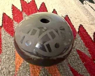 Birdell Bourdon (Vine Flower Santa Clara 1957 -) blackware seed pot, 2 1/2" x 3 1/2"