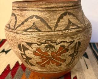 Unsigned olla/water jar (Santa Ana?) 8" x 10"
