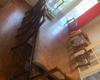8 seater table