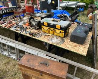 Hand tools, power tools, wood ladders, metal ladders