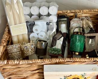 Many Wallflowers scents and plug ins