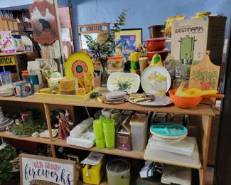 Vintage dishes