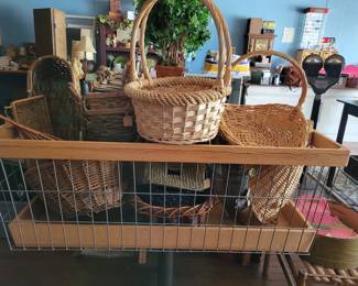 Huge display basket with metal base holding baskets