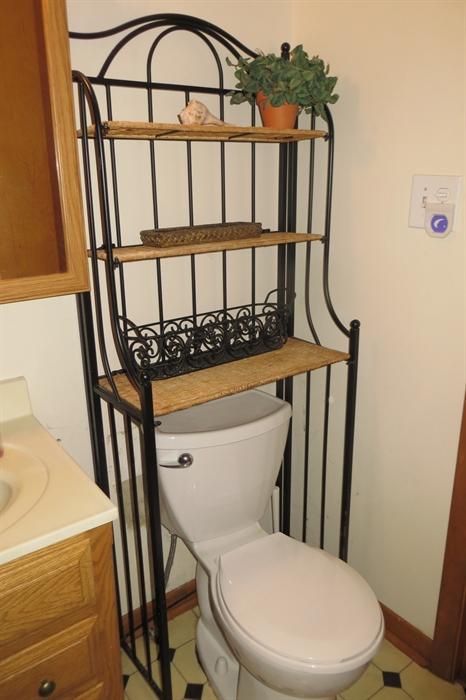Over-the-toilet shelving