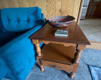 End table