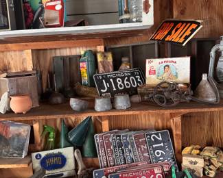 more garage items, 
