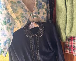 vintage womens clothing 