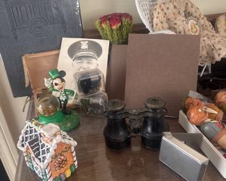 photos nodders, bottles and more 