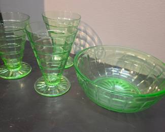 Anchor Hocking Block Optic Green Uranium Glass Ice Cream Sundae Dishes and Serving Bowl Set