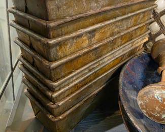 Antique Lockwood Strapped 4-Loaf Bread Pans (Set of 8)