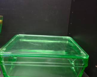 Hazel Atlas Green Uranium Glass Refrigerator Dish