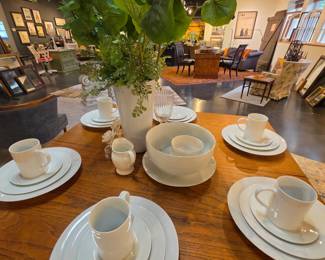 White Porcelain Dinnerware Set