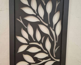Lot 75: Metal Leaf Wall Art Set
