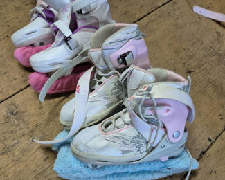 Lot 34: Two Pairs of Adjustable Children’s Ice Skates