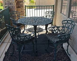 Metal Patio table and 4 chairs