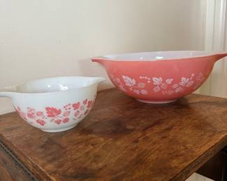 Pink gooseberry Pyrex