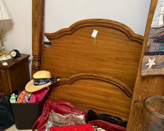 Lexington Furniture Victorian Sampler Collection Queen Size Oak Headboard