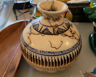 #144 vintage native American horse hair vase 6 inch tall $20.00