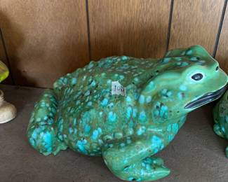 #104 Armel vintage ceramic frog figuine larg $49.00