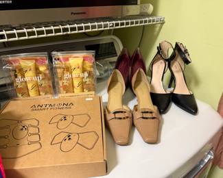 Women's Shoes