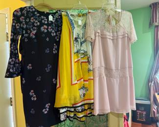 Women's Clothing 