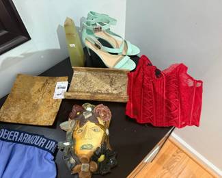 Women's Shoes, Women's Clothing, Travertine Tray Set