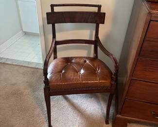 $250 Henredon Leather Tufted Seat Arm Chair