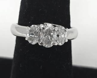 Platinum 1.5 Carats Total Weight Three Oval Natural Diamond Ring Size 7