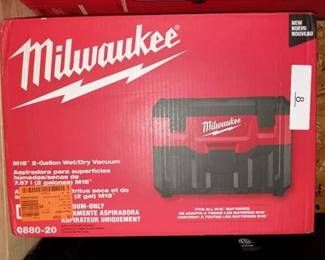 Milwaukee M18 0880-20 2 gal Cordless Shop Vacuum