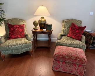 Pair of Pearson club chairs, Harden clover table, and Charles Stewart ottoman. Pair of Harden brass lamps