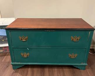 Vintage dresser