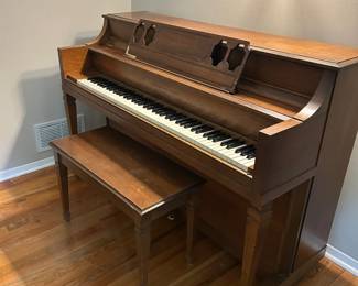 Hobart upright piano - FREE