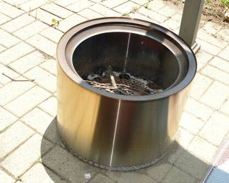 Solo stove