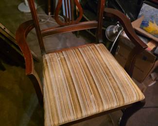 Duncan Pfyfe dining chair (6 total). Comes with table