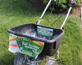 Scotts Broadcast Spreader