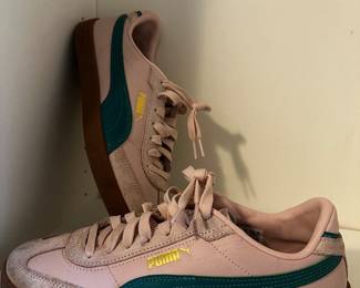 Puma sneakers