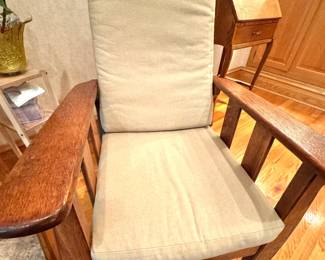 Mission Oak Morris Reclining Lounge Chair with Adjustable Back and Cushions
