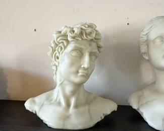 DecoLine David and Venus Busts Set