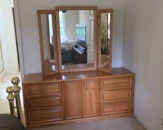 Oak Triple Dresser with TriFold Mirror