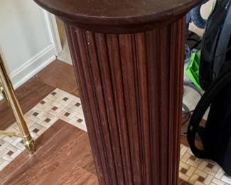 Fluted wood Column Pedestal Stand