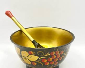 traditional Russian Khokhloma lacquer wooden bowl and spoon set