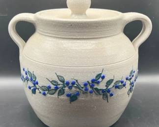 7 1/2” Salmon Falls 2003 Stoneware Crock — Handpainted Blueberry Vine Pottery