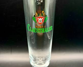 (4) vintage Clausthaler fluted beer glasses featuring a gold rim and a 0.2L fill line