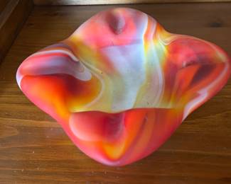 Vintage Slag Art Glass Ashtray Tobacciana Smoking Collectible