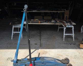 Hydraulic Jacks
