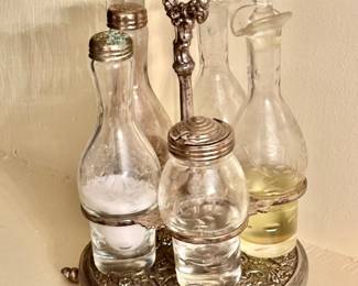 Cruet Set