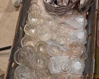 VINTAGE CRYSTAL PUNCH CUPS GLASSWARE