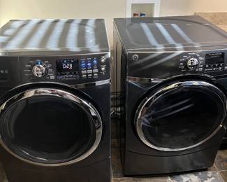 GE WASHER AND DRYER GREAT CONDITION